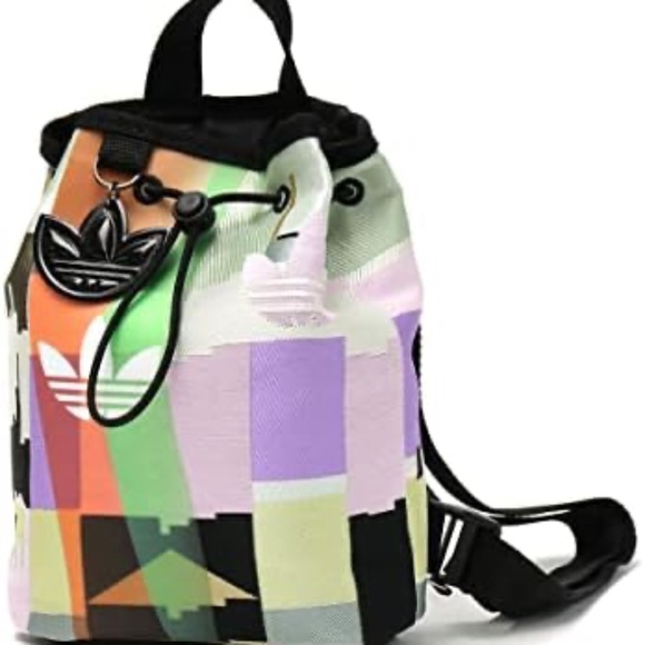 Adidas mini back pack - Picture 1 of 6